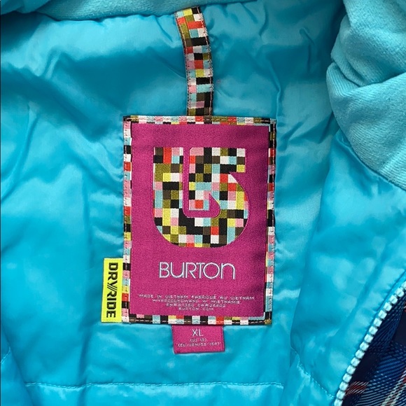 Burton Snowboarding Jacket - Picture 5 of 10